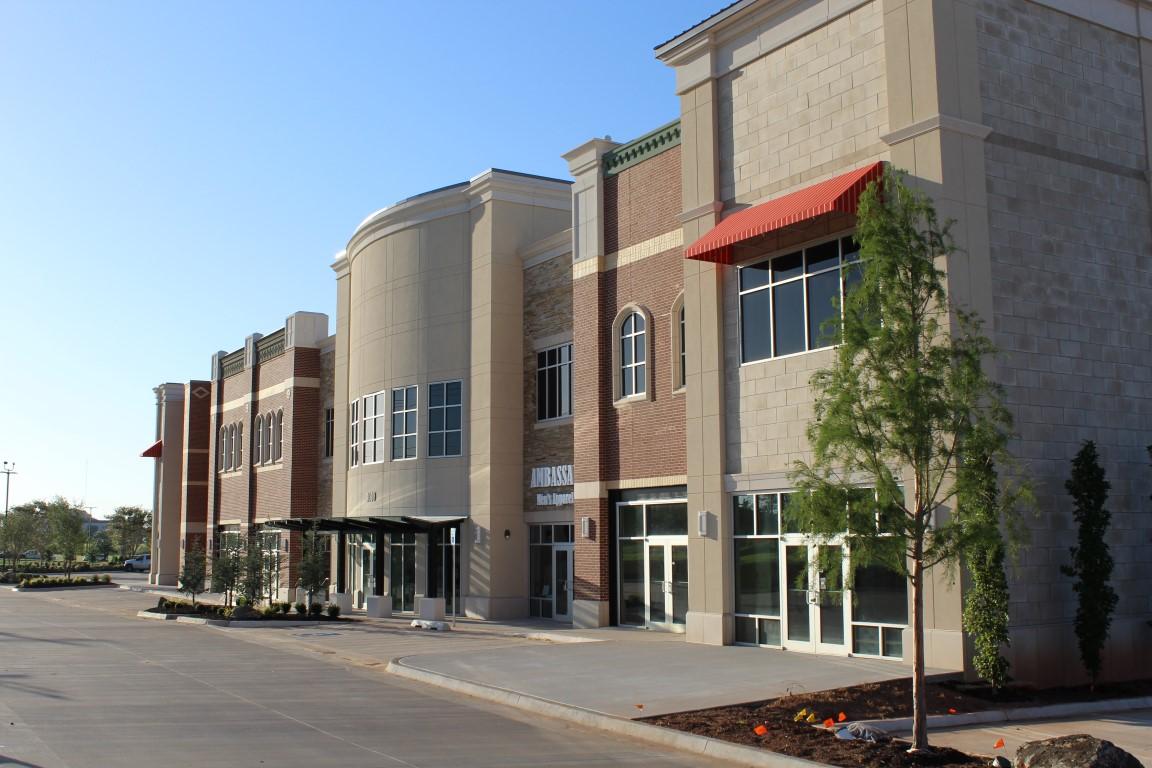 Shoppes at Quail Springs Retail space